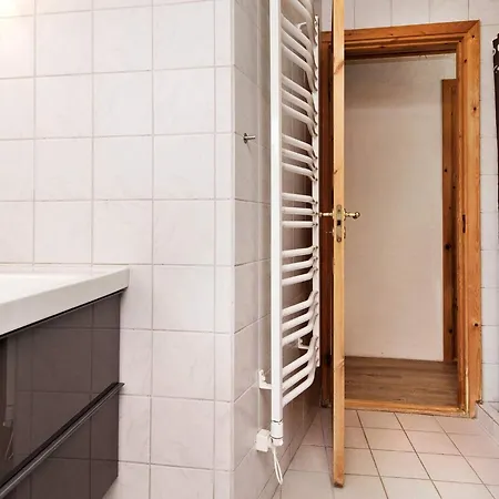 4 Star In Juelsminde Feriehus *