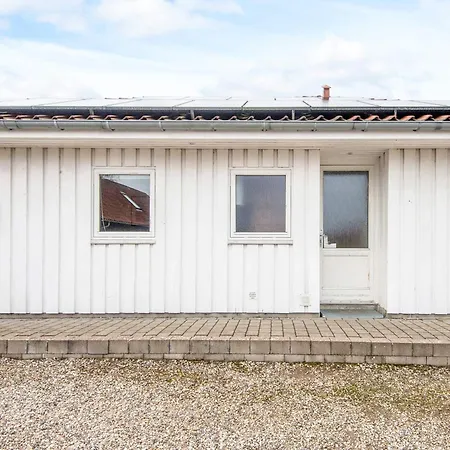 4 Star In Juelsminde * Sonderby (Midtjylland)